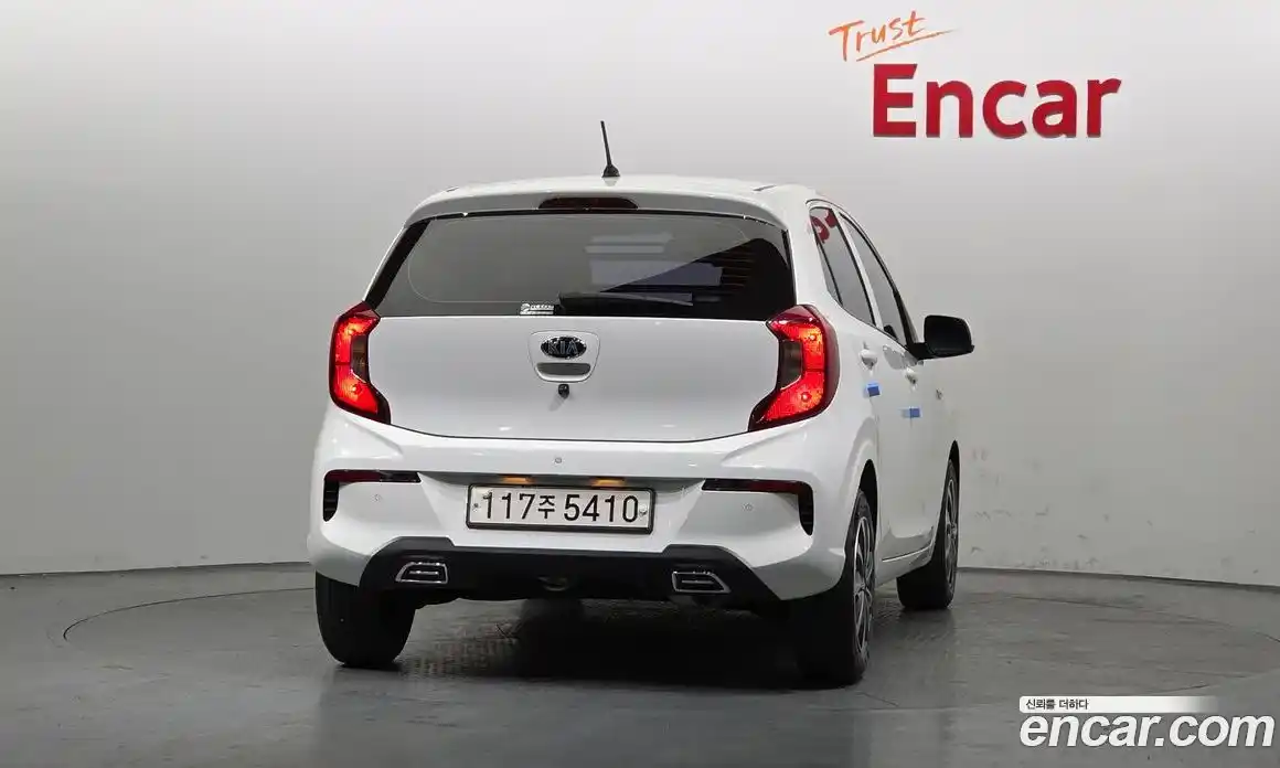 Kia Morning 2021 1.0 Автомат в Москве № 520237, фото 4