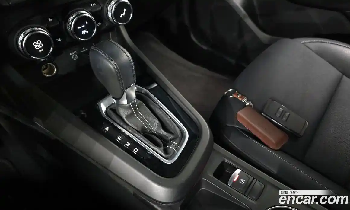 Renault XM3 2022 1.6 Автомат в Москве № 520380, фото 9