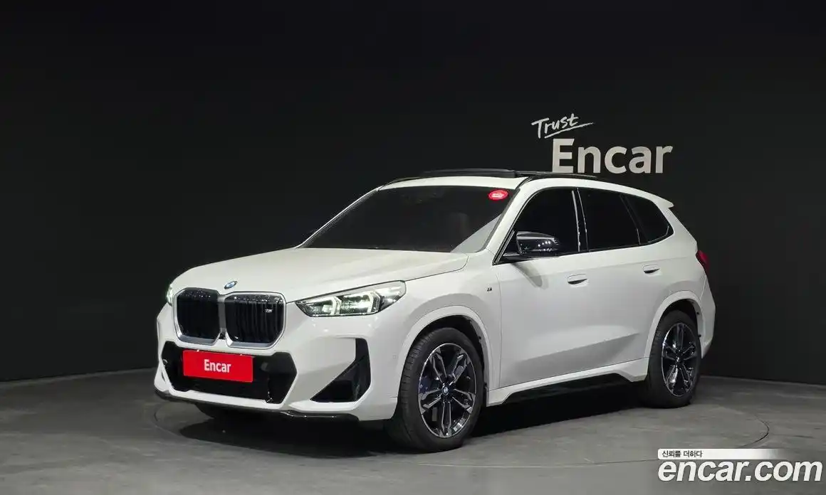BMW X1 2025 2.0 Автомат в Москве № 520488, фото 1