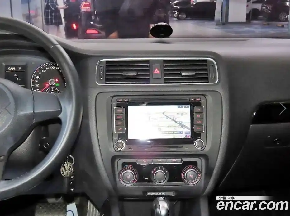 Volkswagen Jetta 2013 1.6 Автомат в Москве № 521857, фото 11