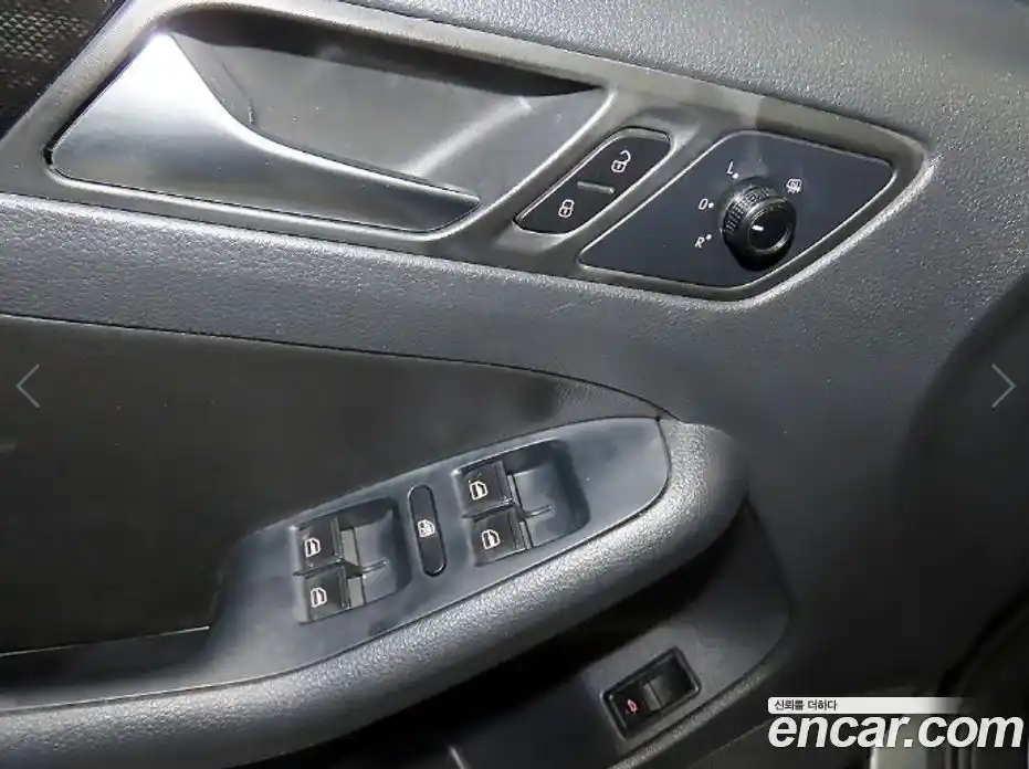 Volkswagen Jetta 2013 1.6 Автомат в Москве № 521857, фото 13