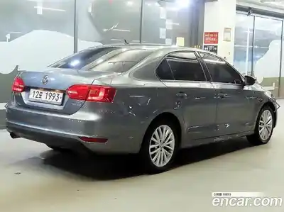 Volkswagen Jetta 2013 1.6 Автомат в Москве № 521857, миниатюра 4