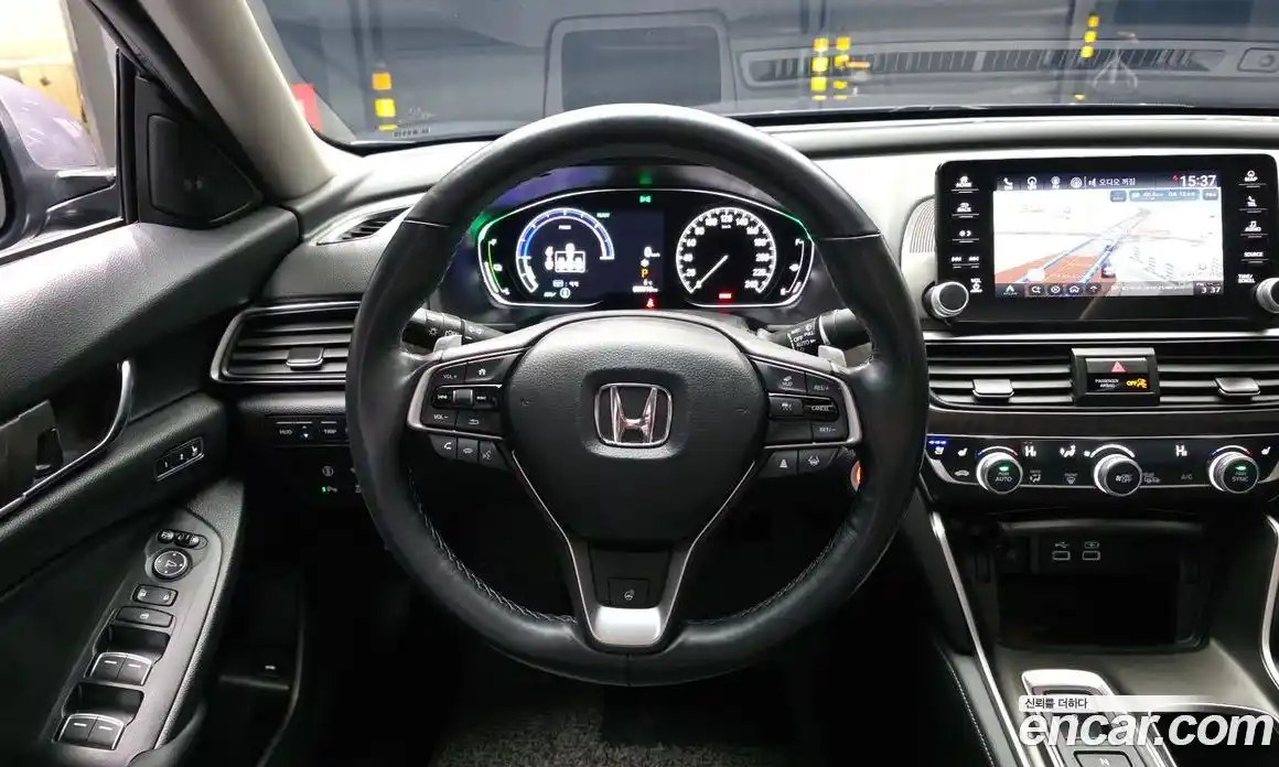 Honda Accord 2022 2.0 Автомат в Москве № 521899, фото 13