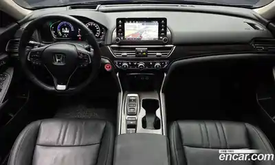Honda Accord 2022 2.0 Автомат в Москве № 521899, миниатюра 7
