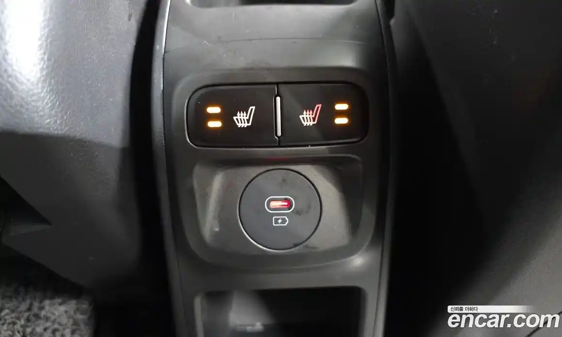 Kia Ray 2023 1.0 Автомат в Москве № 522274, фото 19