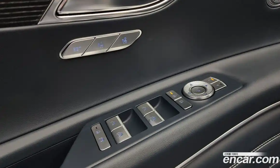 Genesis GV80 2024 2.5 Автомат в Москве № 523496, фото 12