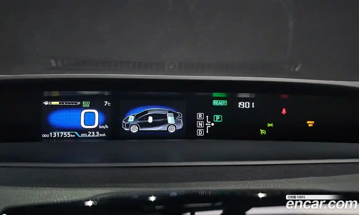 Toyota Prius 2017 1.8 Автомат в Москве № 524623, фото 8