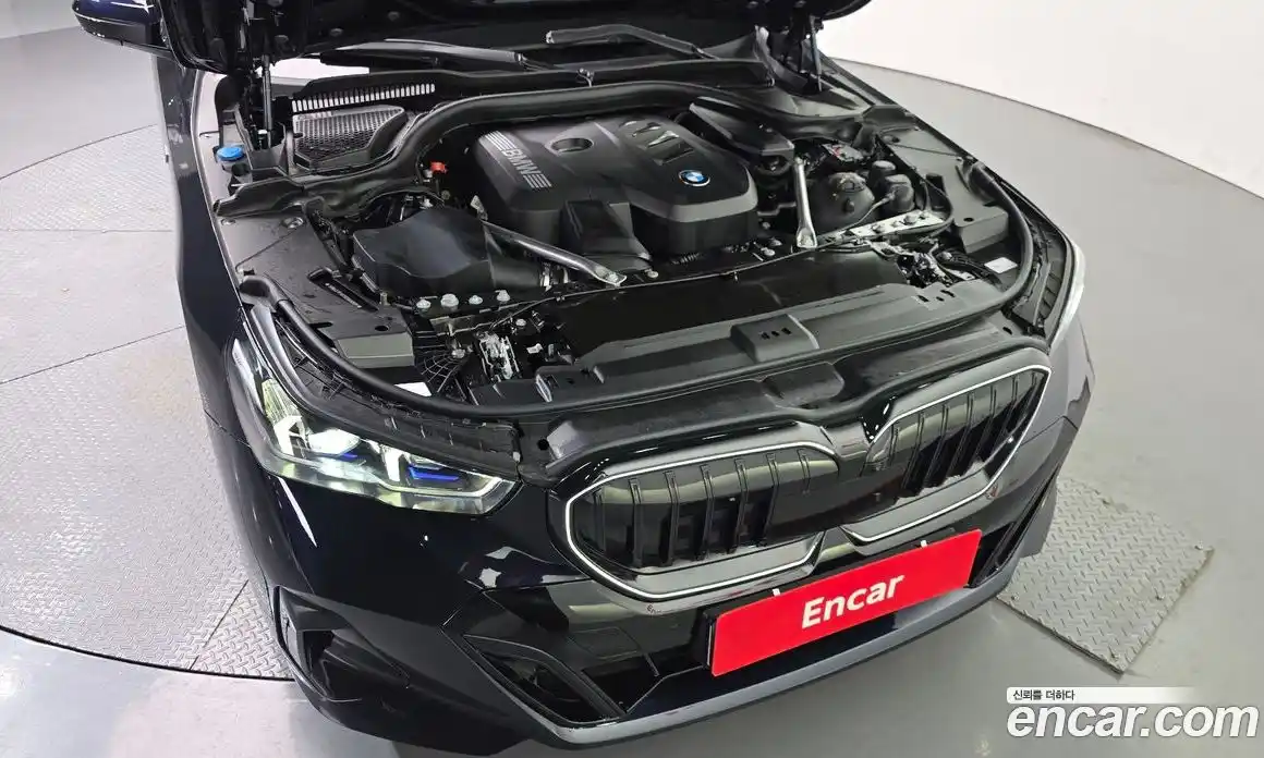 BMW 5-Series 2025 2.0 Автомат в Москве № 525542, фото 6