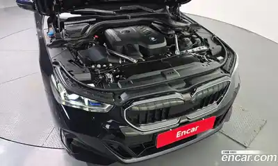 BMW 5-Series 2025 2.0 Автомат в Москве № 525542, миниатюра 6