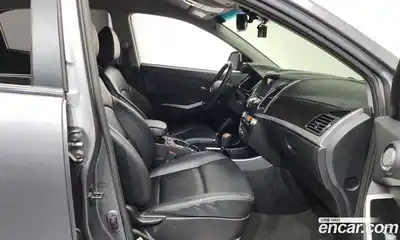 SsangYong Korando 2014 2.0 Автомат в Москве № 526136, миниатюра 11