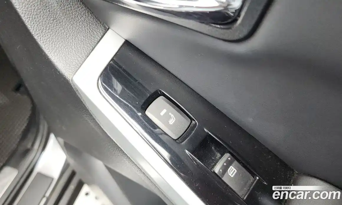 SsangYong Korando 2014 2.0 Автомат в Москве № 526136, фото 19