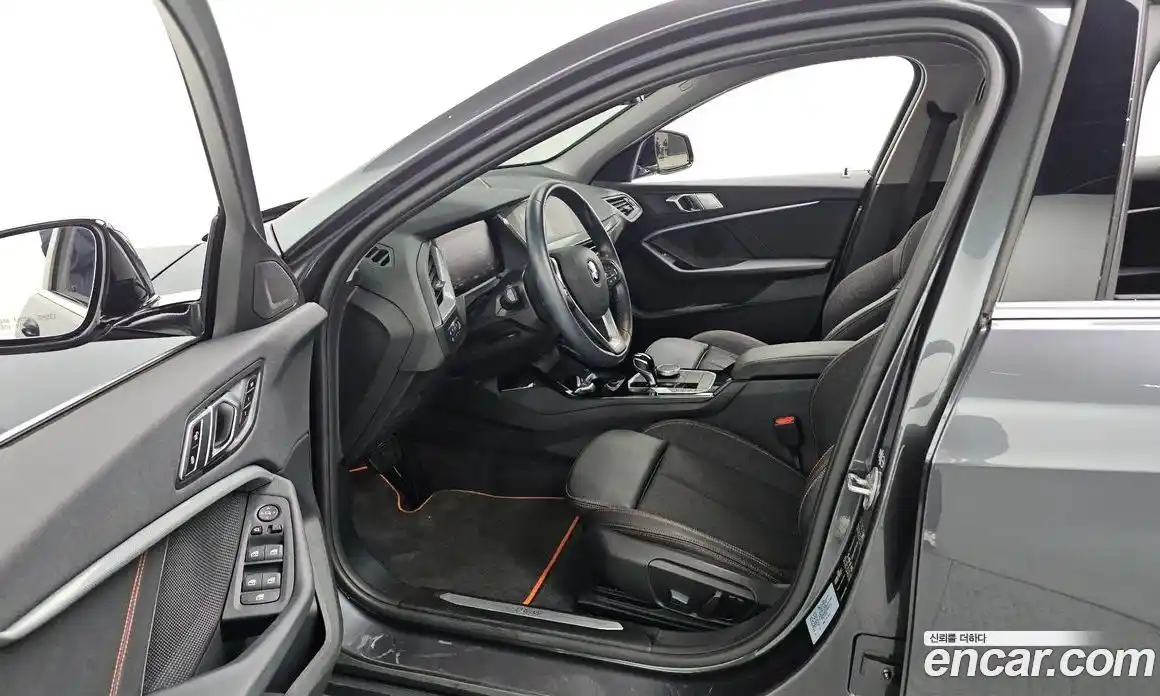 BMW 1-Series 2020 2.0 Автомат в Москве № 526641, фото 10