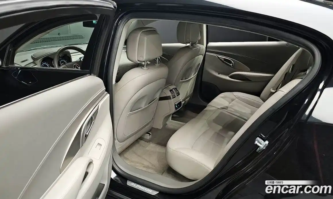 Chevrolet Alpheon 2011 2.4 Автомат в Москве № 527771, фото 12