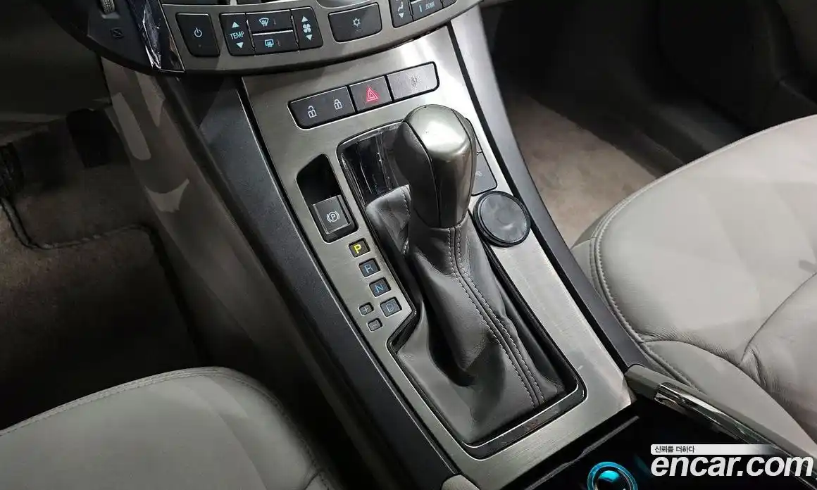 Chevrolet Alpheon 2011 2.4 Автомат в Москве № 527771, фото 9