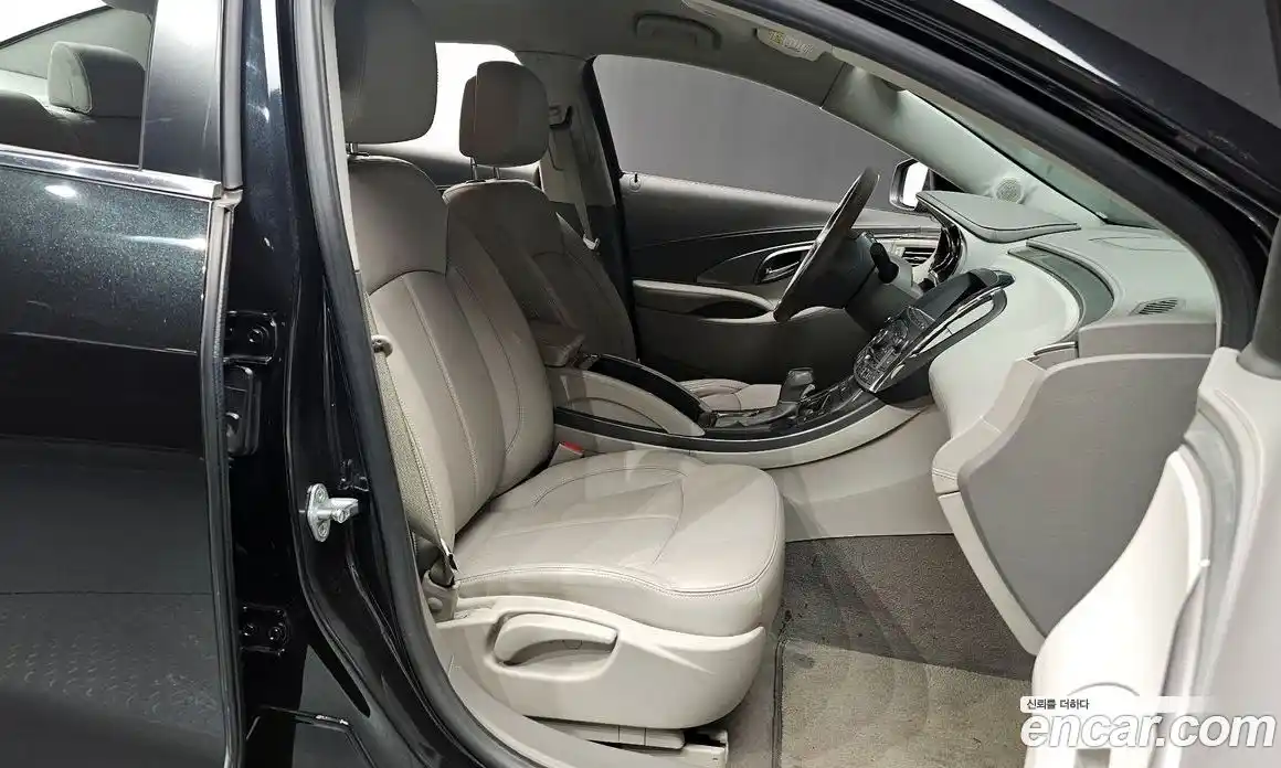 Chevrolet Alpheon 2011 2.4 Автомат в Москве № 527771, фото 10