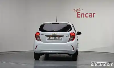Chevrolet Spark 2016 1.0 Автомат в Москве № 527870, миниатюра 3