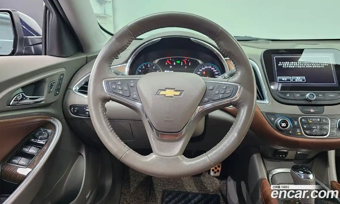 Chevrolet Malibu 2017 2.0 Автомат в Москве № 527884, фото 13