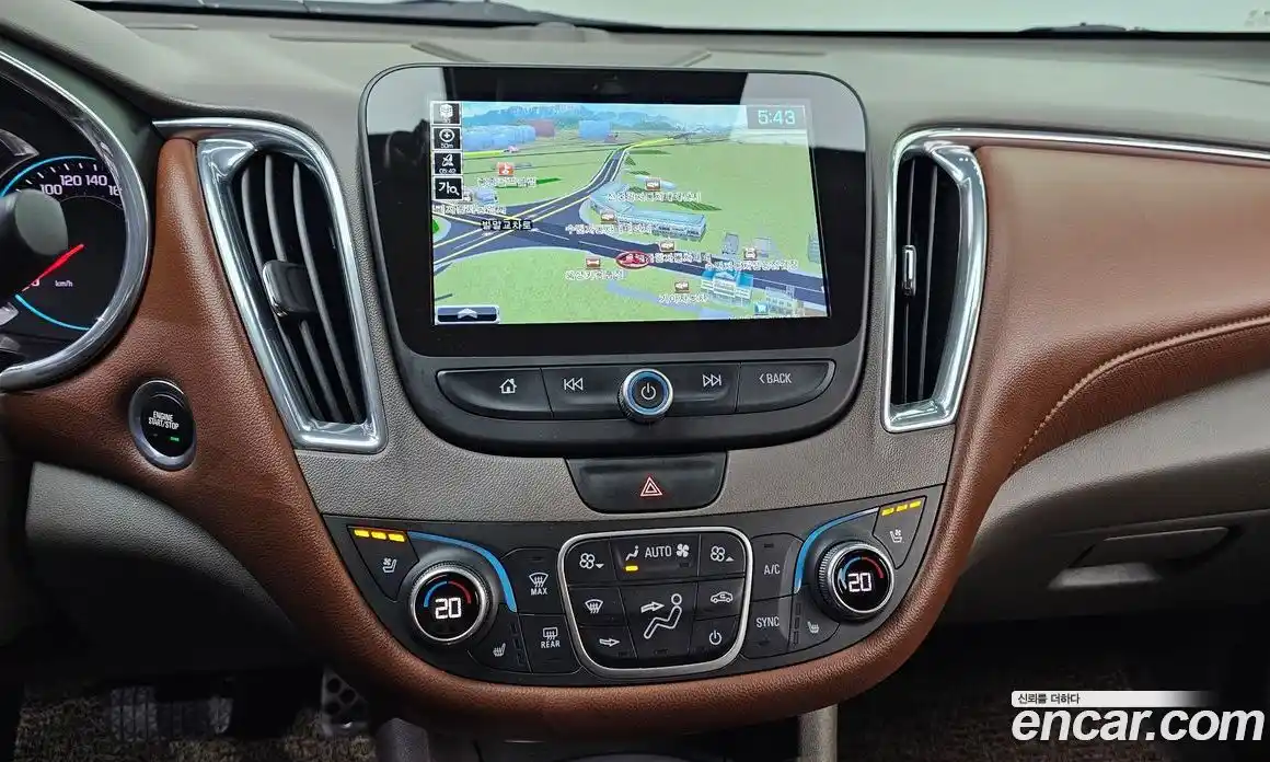 Chevrolet Malibu 2017 2.0 Автомат в Москве № 527884, фото 14