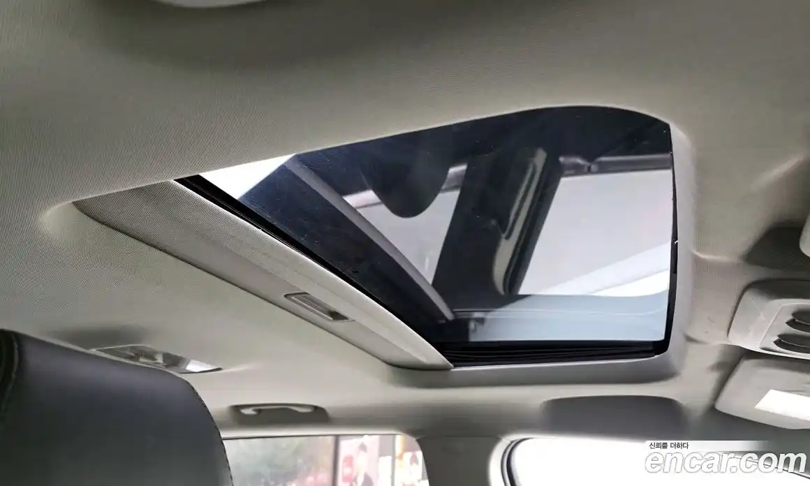 Chevrolet Orlando 2015 2.0 Автомат в Москве № 528112, фото 18