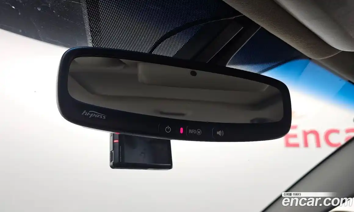 Chevrolet Captiva 2012 2.0 Автомат в Москве № 528420, фото 15