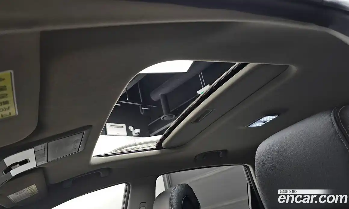 Chevrolet Captiva 2012 2.0 Автомат в Москве № 528420, фото 19