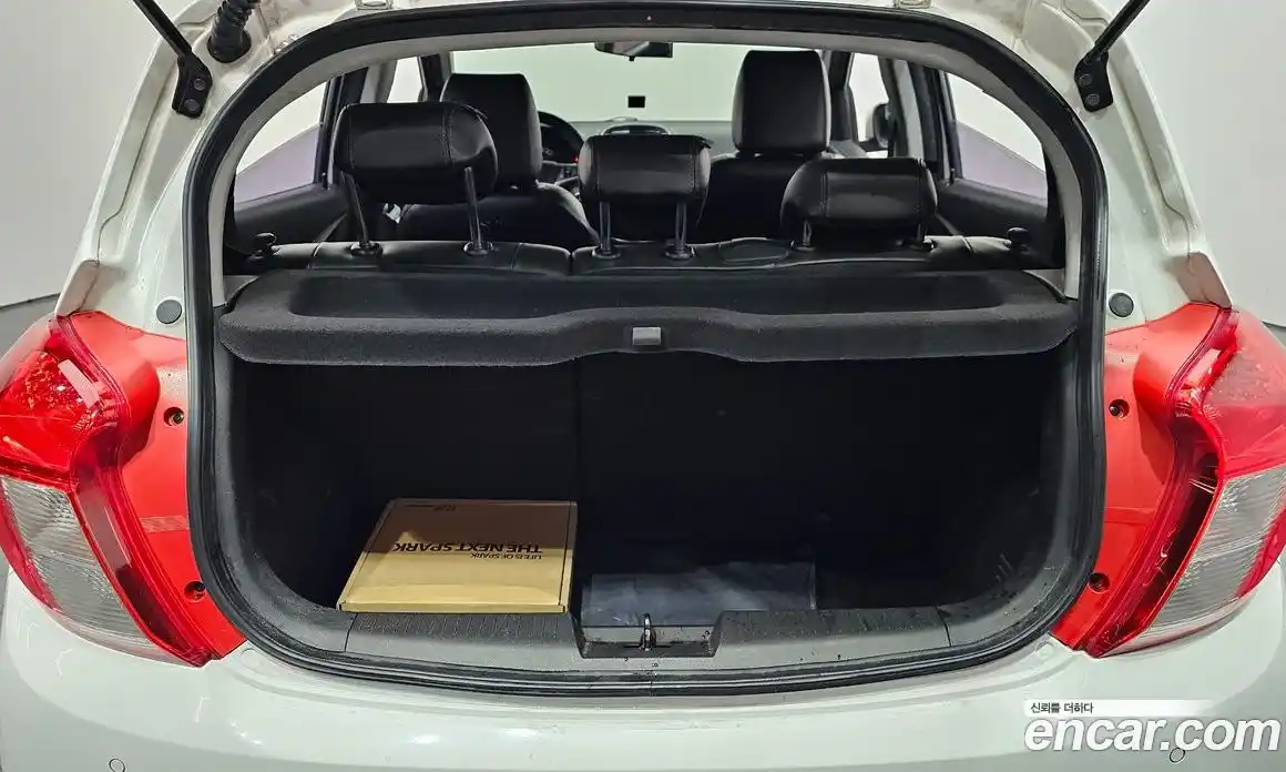 Chevrolet Spark 2017 1.0 Автомат в Москве № 528479, фото 20