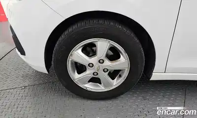 Chevrolet Spark 2017 1.0 Автомат в Москве № 528479, миниатюра 5