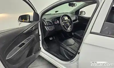 Chevrolet Spark 2017 1.0 Автомат в Москве № 528479, миниатюра 10
