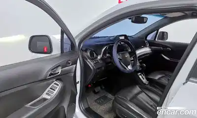 Chevrolet Orlando 2017 1.6 Автомат в Москве № 528629, миниатюра 10