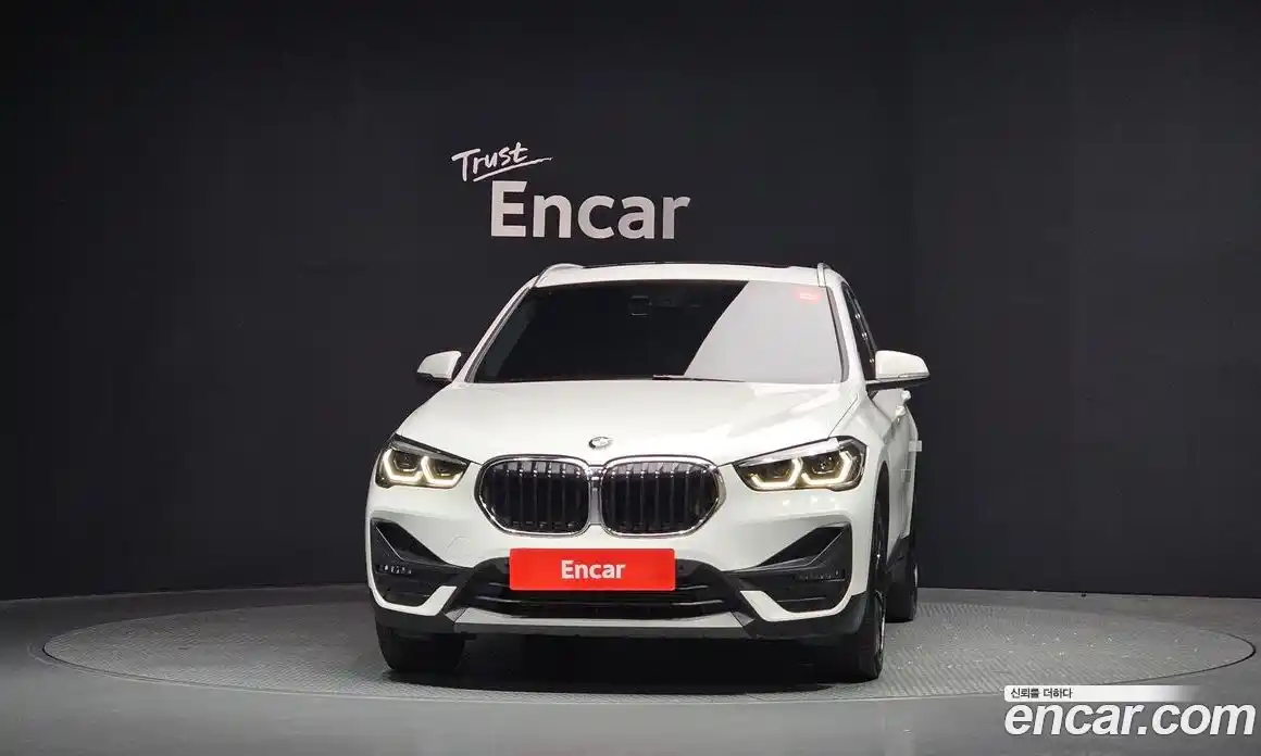 BMW X1 2020 2.0 Автомат в Москве № 528733, фото 3