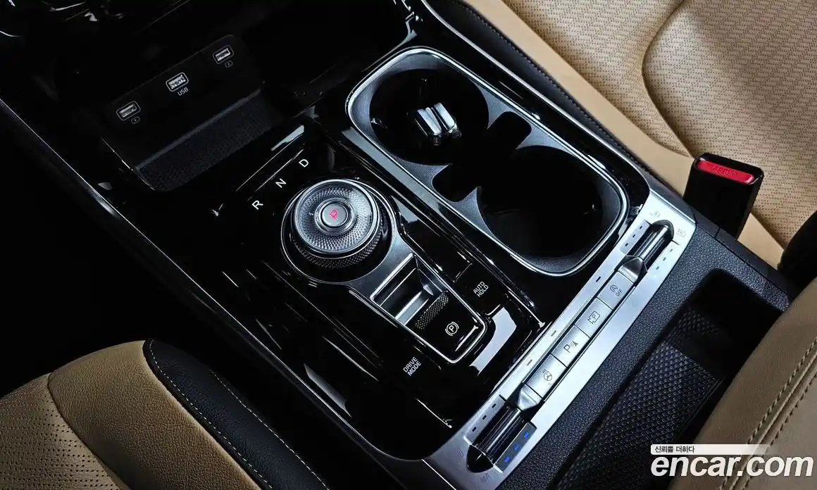 Kia Canival 2023 2.2 Автомат в Москве № 52905, фото 16