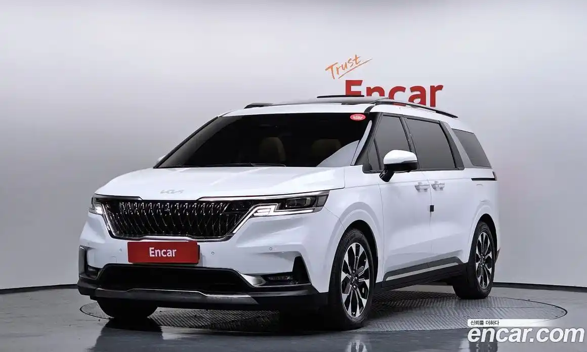 Kia Canival 2023 2.2 Автомат в Москве № 52905, фото 19