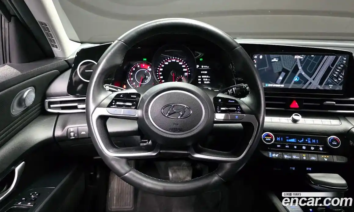 Hyundai Avante 2021 1.6 Автомат в Москве № 531157, фото 13