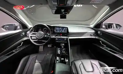 Hyundai Avante 2021 1.6 Автомат в Москве № 531157, миниатюра 7