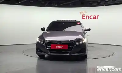 Honda Accord 2021 1.5 Автомат в Москве № 531571, миниатюра 3