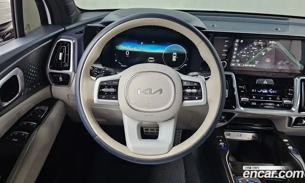 Kia Sorento 2023 1.6 Автомат в Москве № 532641, фото 13