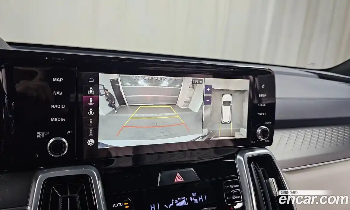 Kia Sorento 2023 1.6 Автомат в Москве № 532641, фото 16