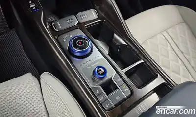 Kia Sorento 2023 1.6 Автомат в Москве № 532641, миниатюра 9