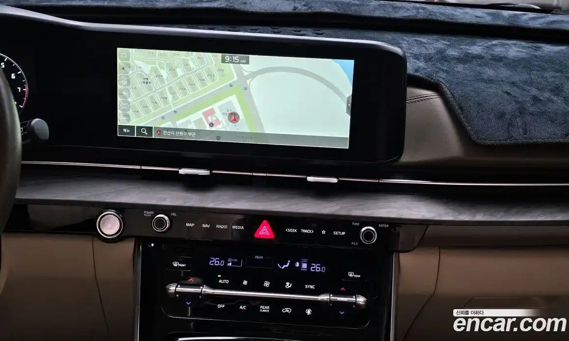 Kia Canival 2023 3.5 Автомат в Москве № 532874, фото 19