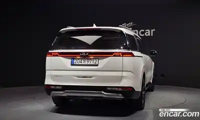 Kia Canival 2023 3.5 Автомат в Москве № 532874, миниатюра 4