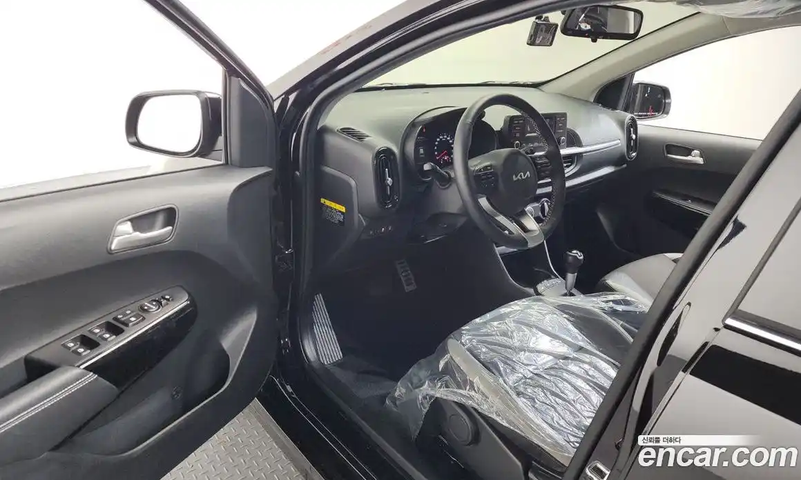 Kia Morning 2022 1.0 Автомат в Москве № 532912, фото 10