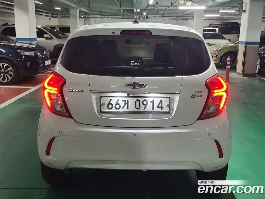 Chevrolet Spark 2016 1.0 Автомат в Москве № 533094, фото 5