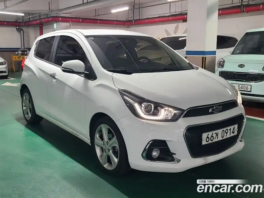 Chevrolet Spark 2016 1.0 Автомат в Москве № 533094, фото 7