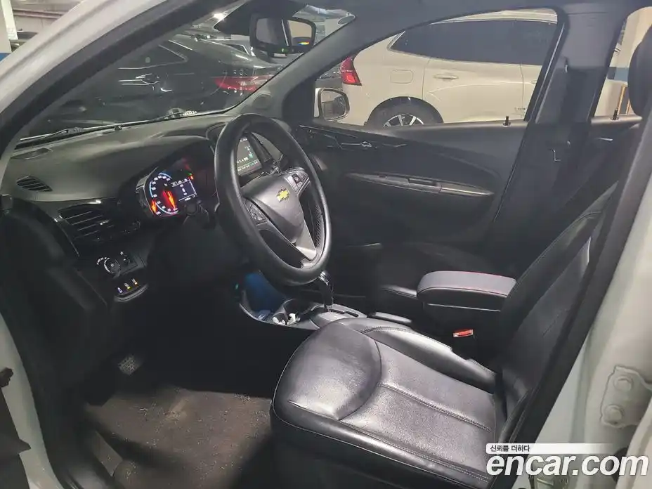 Chevrolet Spark 2016 1.0 Автомат в Москве № 533094, фото 8