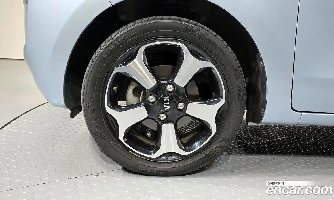 Kia Ray 2017 1.0 Автомат в Москве № 534112, фото 5