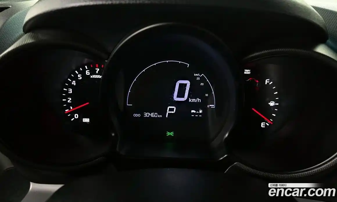 Kia Ray 2017 1.0 Автомат в Москве № 534112, фото 8