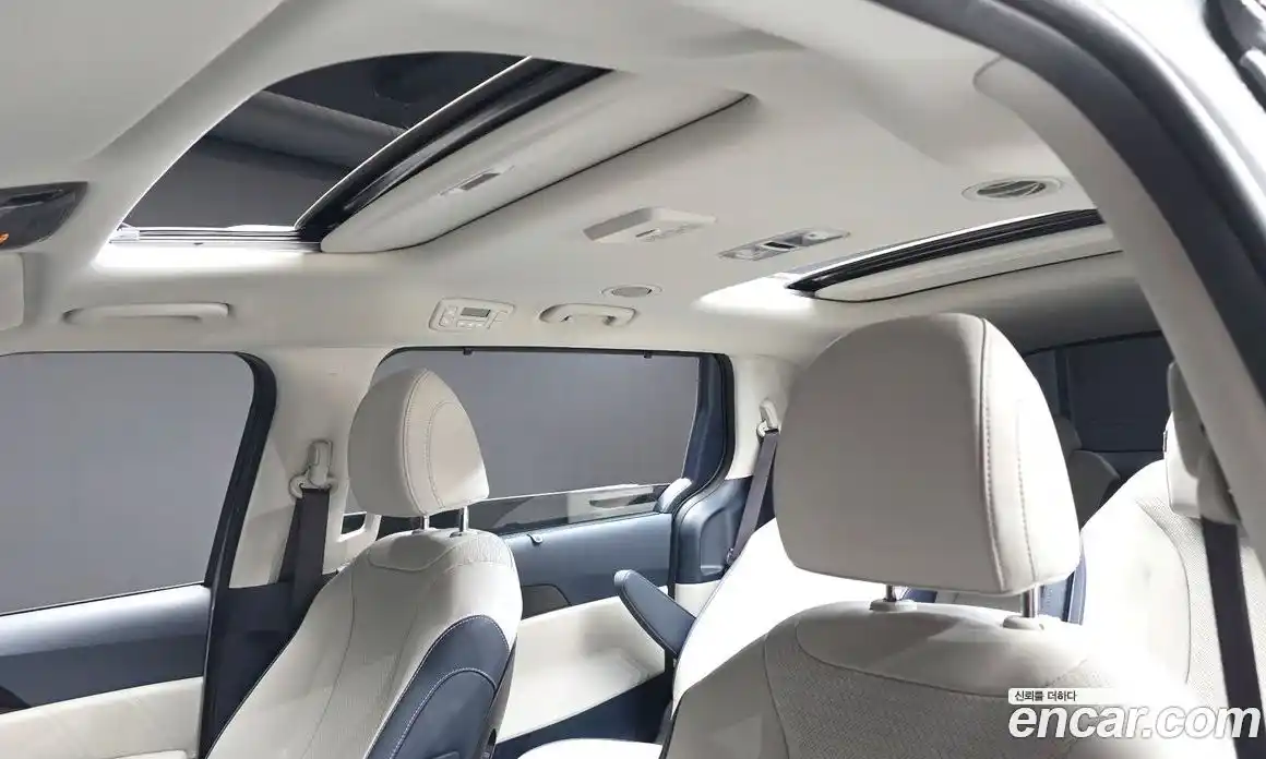 Kia Canival 2024 1.6 Автомат в Москве № 534413, фото 14