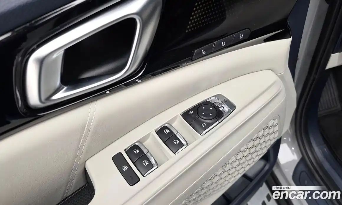 Kia Canival 2024 1.6 Автомат в Москве № 534413, фото 17