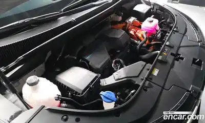 Kia Canival 2024 1.6 Автомат в Москве № 534413, миниатюра 6