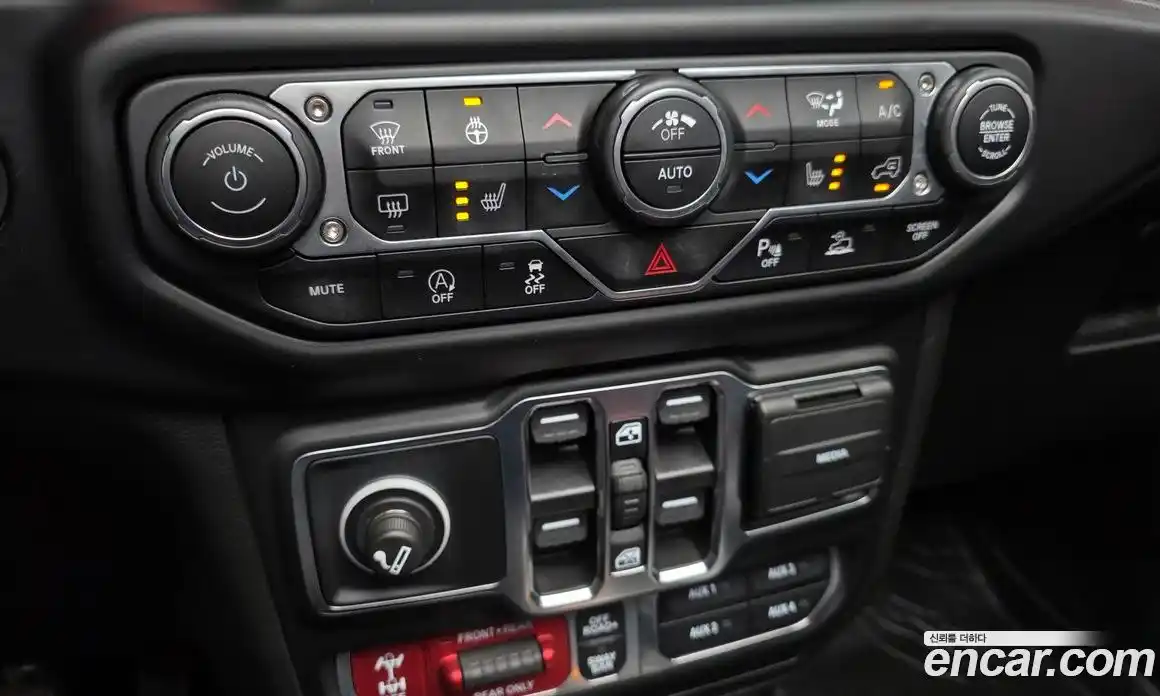 Jeep Wrangler 2022 2.0 Автомат в Москве № 534759, фото 16